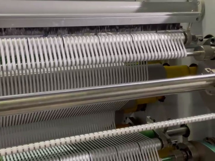 修正帶分切機可靠性測試全揭秘：為何它關(guān)乎您的生產(chǎn)效率